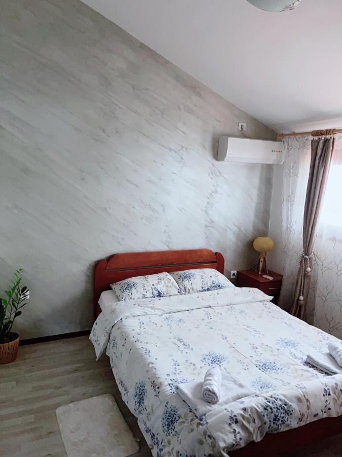 Buddha Grand City Apartment Будва Экстерьер фото